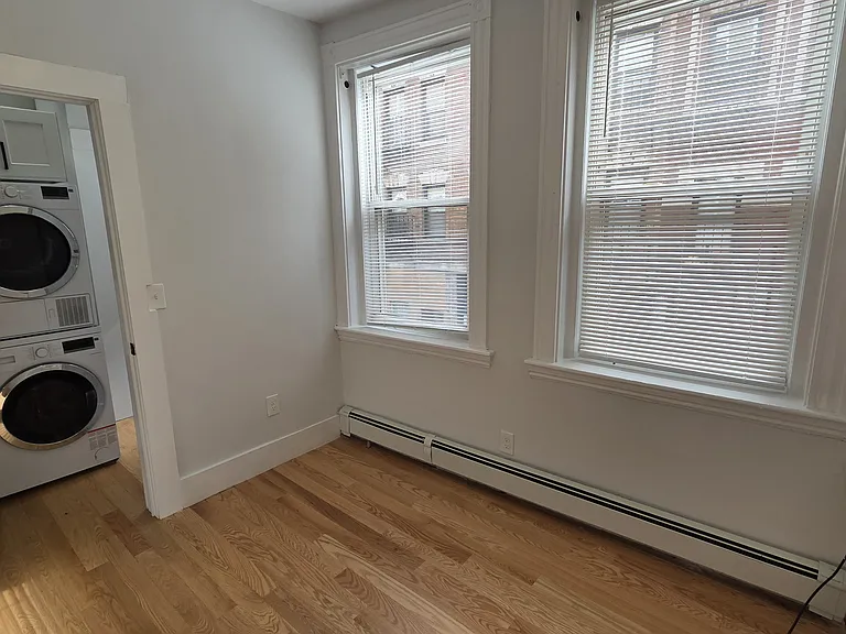 152 Salem St #3 — Photo 8
