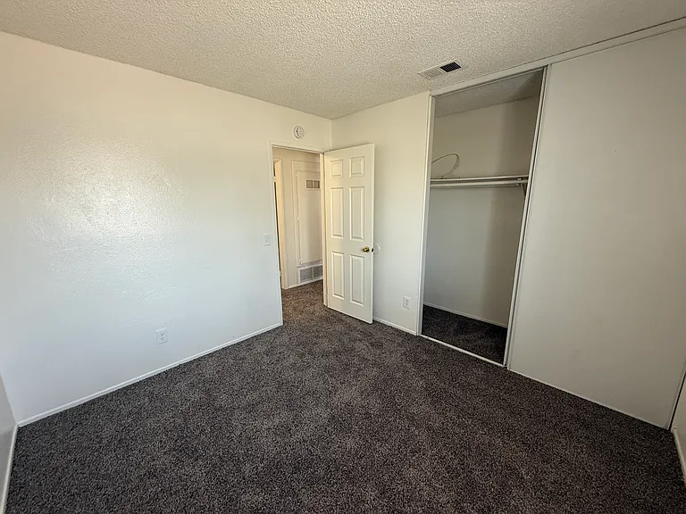 1457 Clemson Way — Photo 8