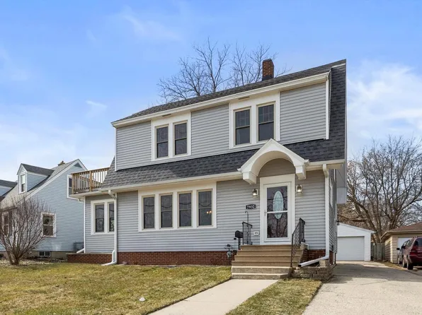 7932 39th AVENUE, Kenosha, WI 53142