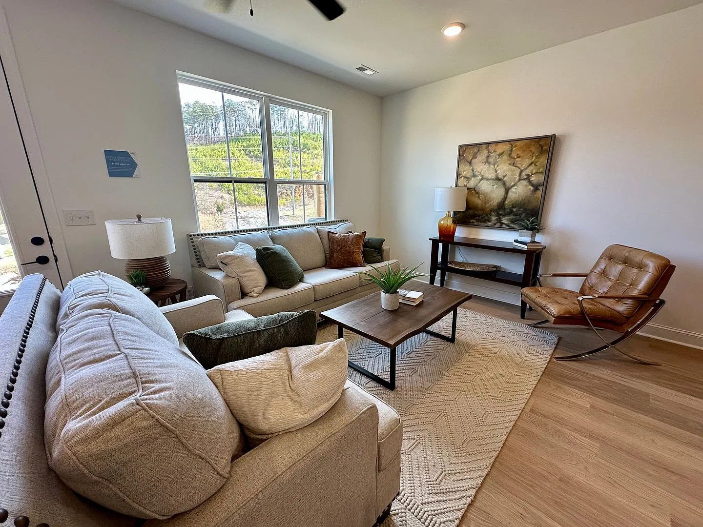 Modern Townhome! Now Offering Move-In Incentive — Photo 3