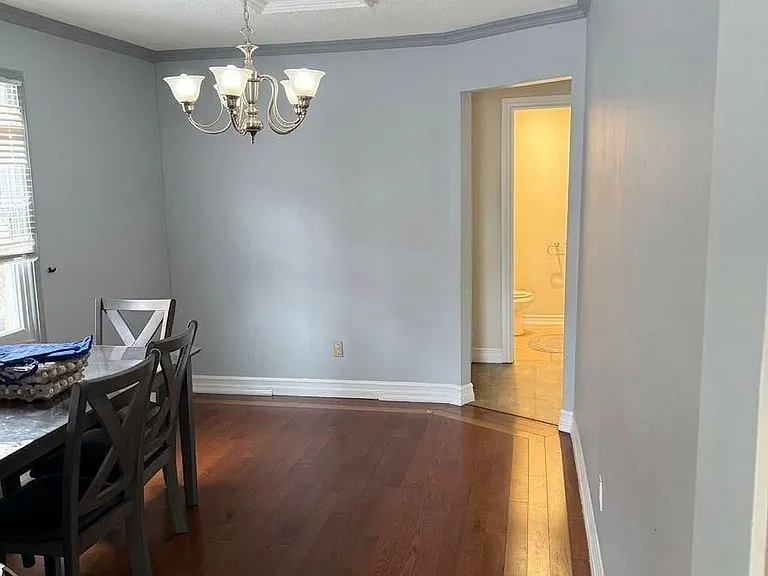 112 Fernbank Pl — Photo 7