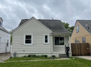 471 White Ave, Lincoln Park, MI 48146