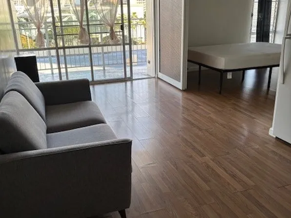 1655 Makaloa St APT 909, Honolulu, HI 96814