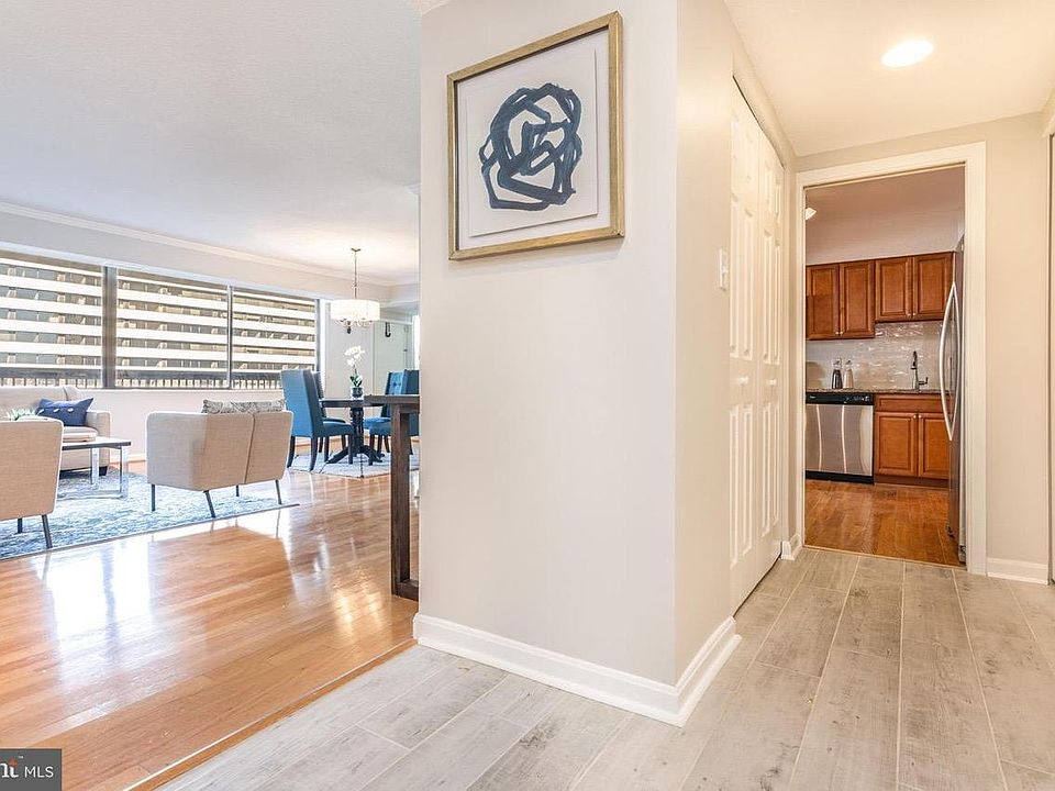 1st image of 3713 S George Mason Dr APT 611W