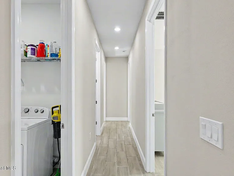 1835 Eugenia Ct NW — Photo 21