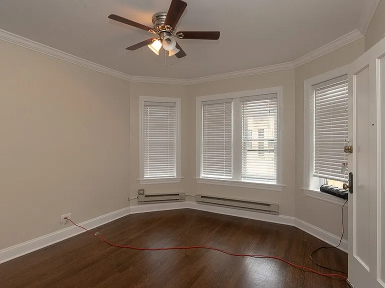 3817 N Greenview Ave #W4 — Photo 10