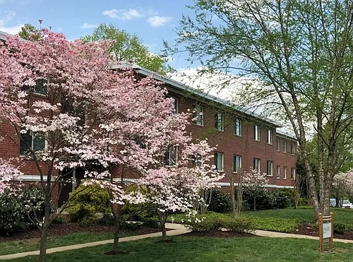Walter Reed Drive Photo 1