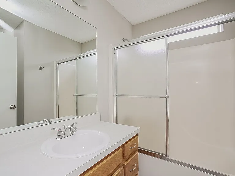 6112 Hampton Hall Way — Photo 11