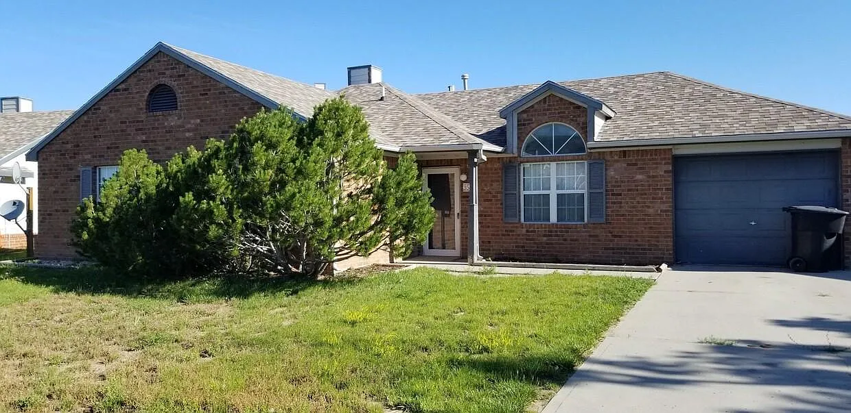 Cottonwood Estates — Photo 2