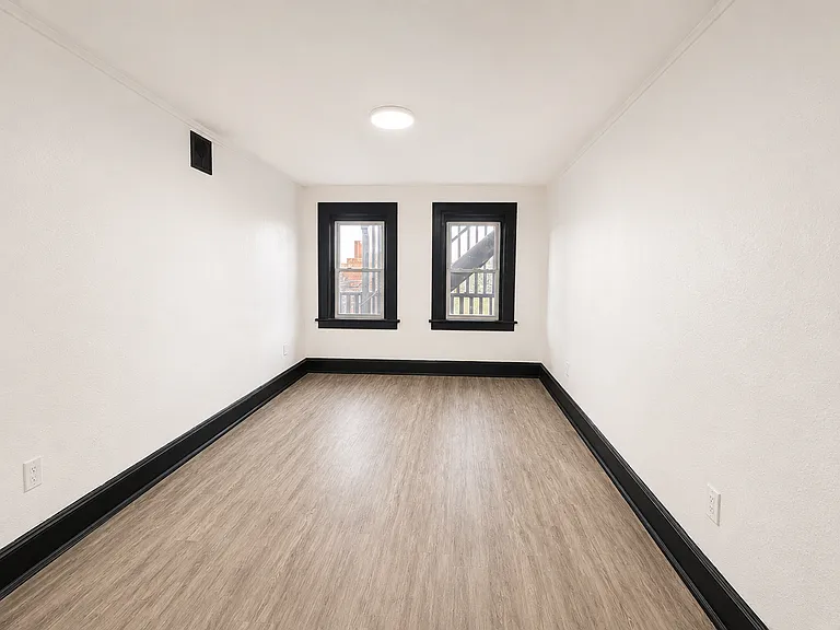 1-145 Washington Ave #4 — Photo 12