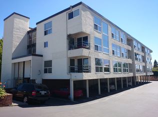 3501 SW Holden St APT 307, Seattle, WA 98126