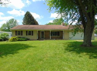 5475 Gatewood Rd, Fayetteville, WV 25840