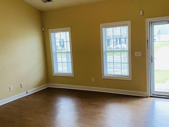 3rd image of 2212 Brookville Drive #A
