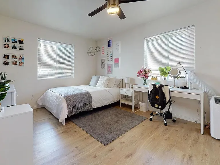 6180-6182 Mary Lane Dr — Photo 7