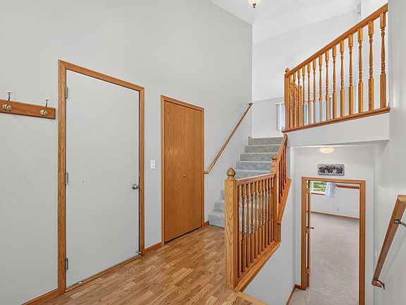 4th image of 1085 Lilac Ct #0