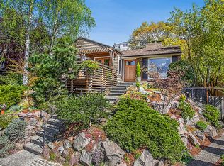 3016 30th Ave W, Seattle, WA 98199