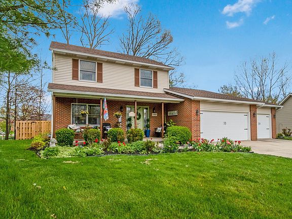 2nd image of 1360 Oak Knoll Ct