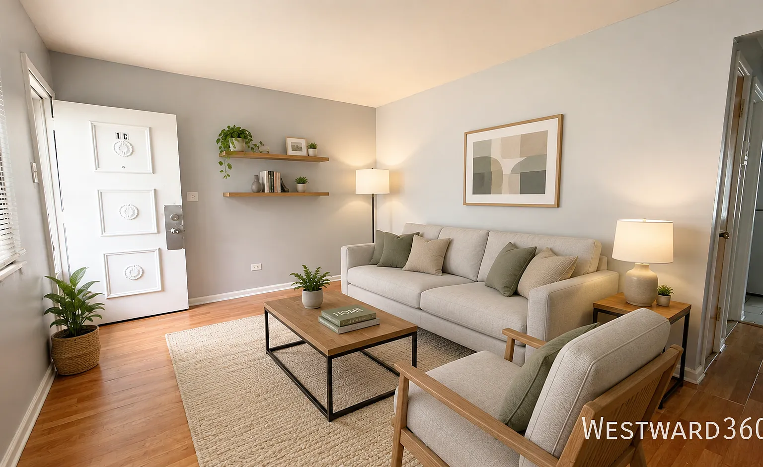Spacious 1-bedroom, 1-bath apartment in South Shore — Photo 1
