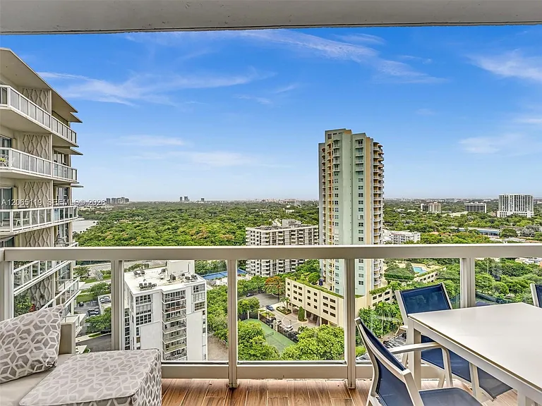 2451 S Brickell Ave #20M — Photo 14