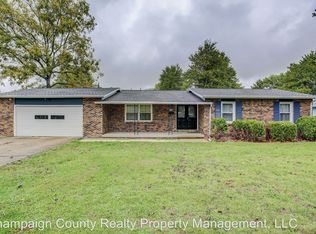 302 G H Baker Dr, Urbana, IL
