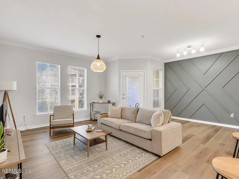 8290 Gate Pkwy W #918 — Photo 15
