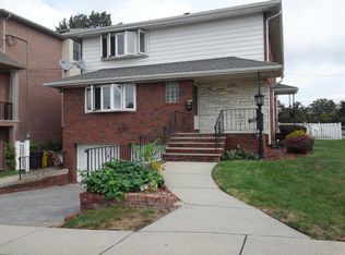 428 E Brinkerhoff Ave, Palisades Park, NJ