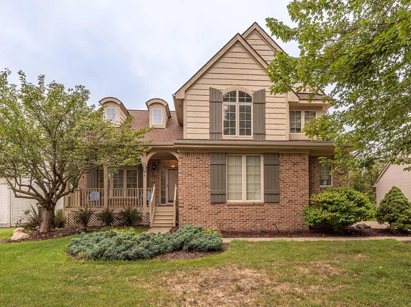 5660 Versailles Ave, Ann Arbor, MI 48103