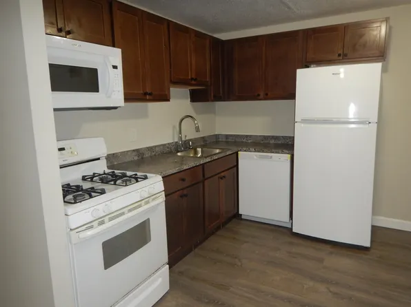 126 MAMMOTH Road #310, Hooksett, NH 03106