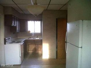 1521 Stanton St, Bay City, MI 48708