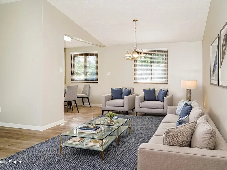 7315 Chimney Rock Ct — Photo 4