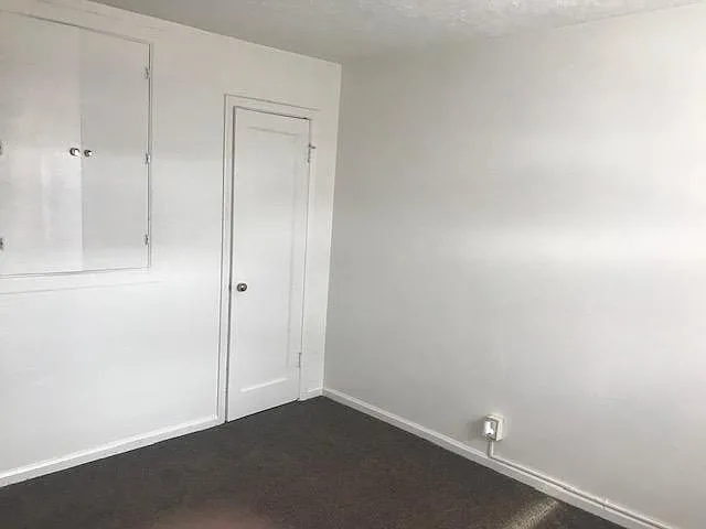 239 S 200 W #1 — Photo 9