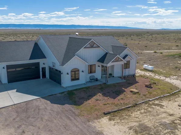 3601 Broken Trail Dr, Casper, WY 82601