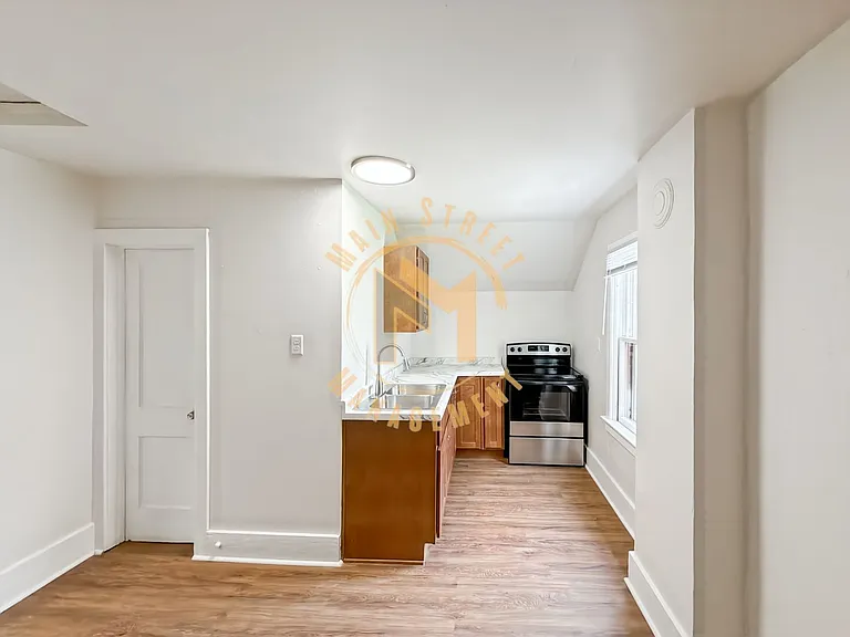1522 Main Ave — Photo 4