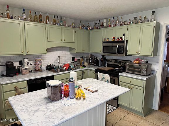 4th image of 8212 Huntsman Ct