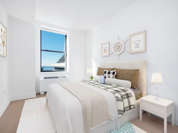 70 Pine Street image 8 of 27