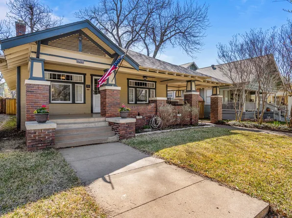 1909 Hurley Ave, Fort Worth, TX 76110
