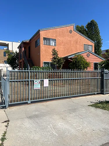 1832 S Curson Ave Photo 1
