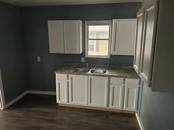 3607 Reese Dr, Dallas, TX 75210