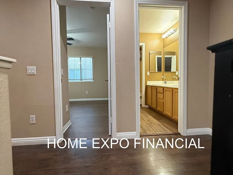 1456 Moonlight Dr — Photo 42