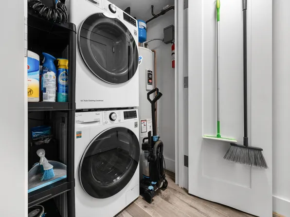 21-19 46th Avenue image 12 of 17