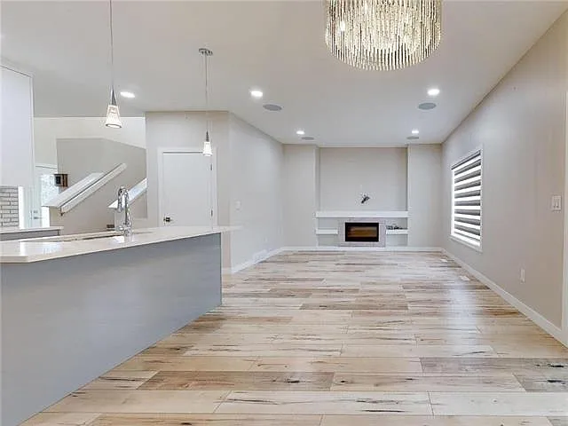 131 George Barone Bay — Photo 20