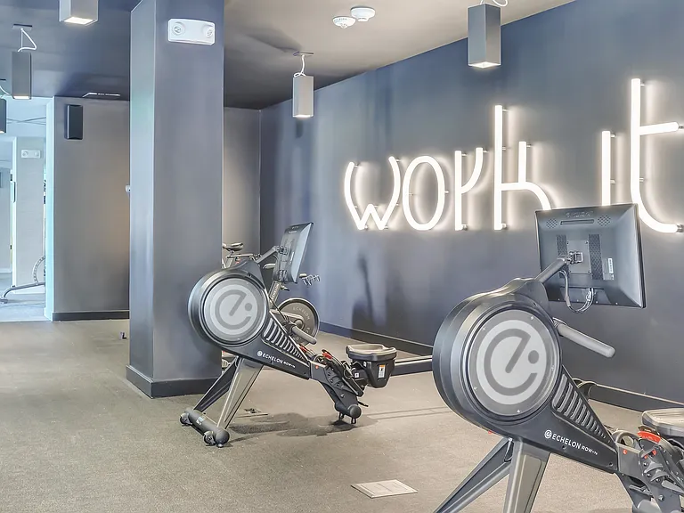 Rise and shine with premium fitness.