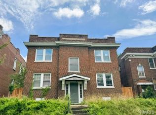 3534 Giles Ave, Saint Louis, MO 63116