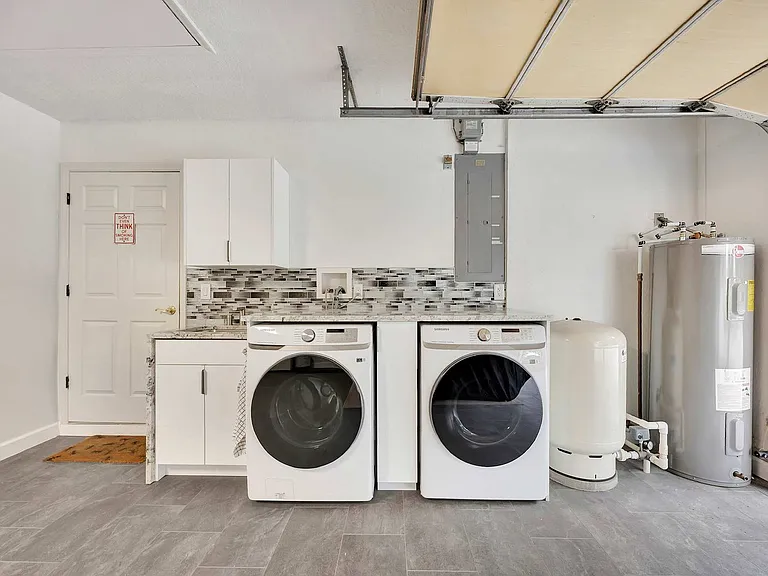 Laundry Room Cabinet