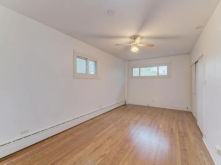 6833 S Cregier Ave — Photo 26