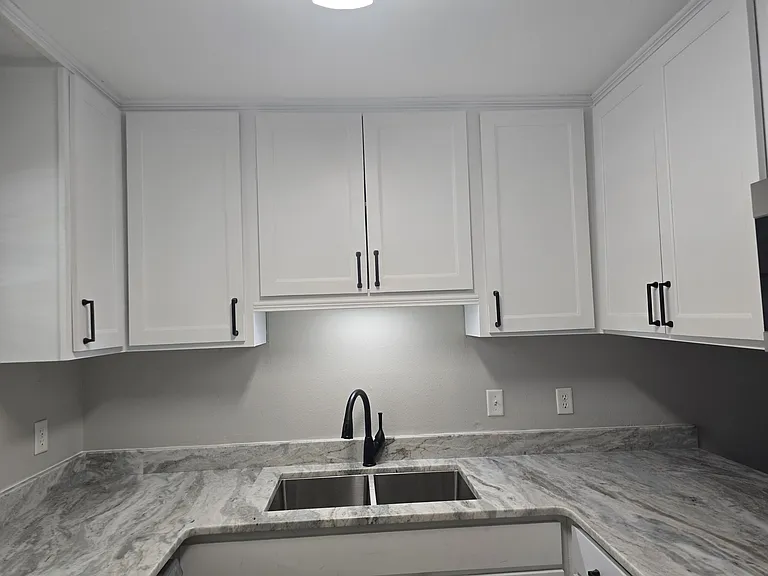 17 7th St #2 — Photo 9