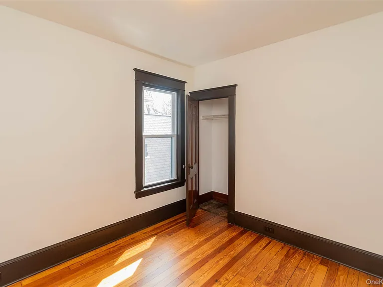 15 Taylor Ave — Photo 8