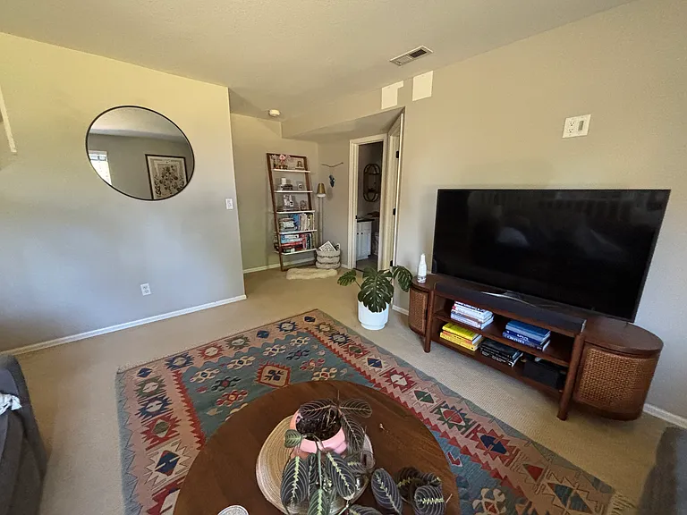 1022 Woodside Rd — Photo 8