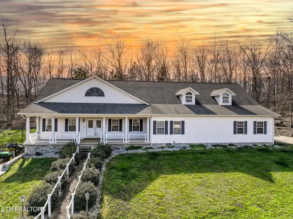 488 Mountain View Dr, Mosheim, TN 37818