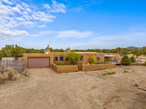 39 Camino Sudeste, Santa Fe, NM 87508